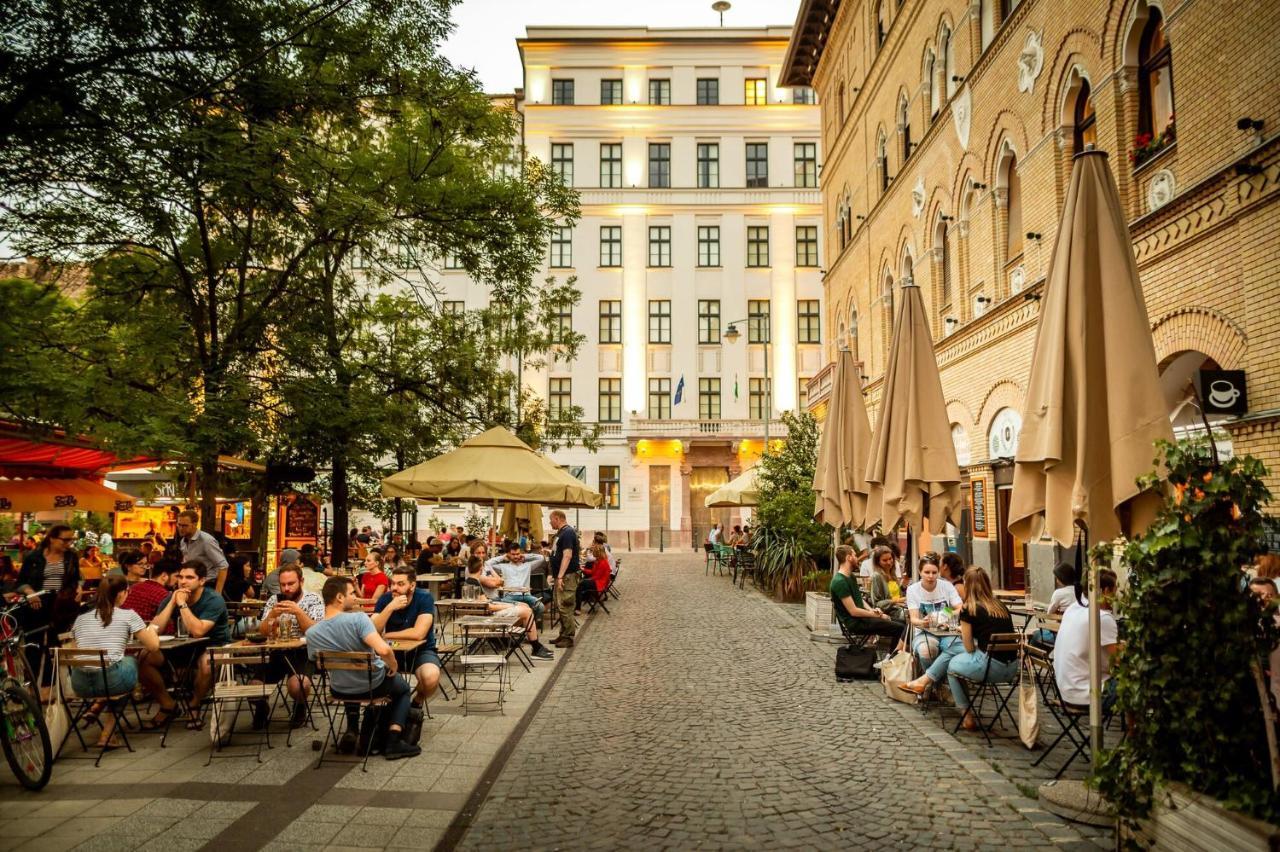 Palace Quarter 2 Peaceful Modern Central Top Floor Apartment Budapest Exterior photo